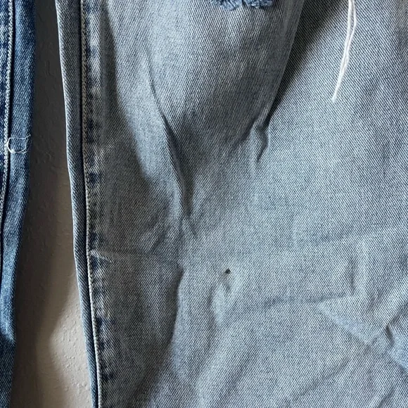 Shein, Women’s Two Tone Blue Distressed Wide Leg Jeans High Rise, Size L - Picture 4 of 7
